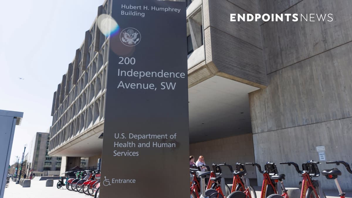 HHS Ousts Vaccine Injury Panel Members as Reshaping Takes Hold