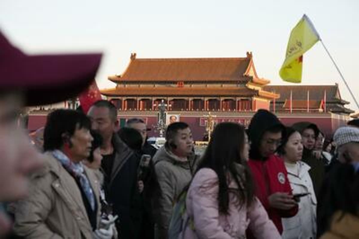 Japanese Travelers to China Drastically Decrease Amid Diplomatic Row