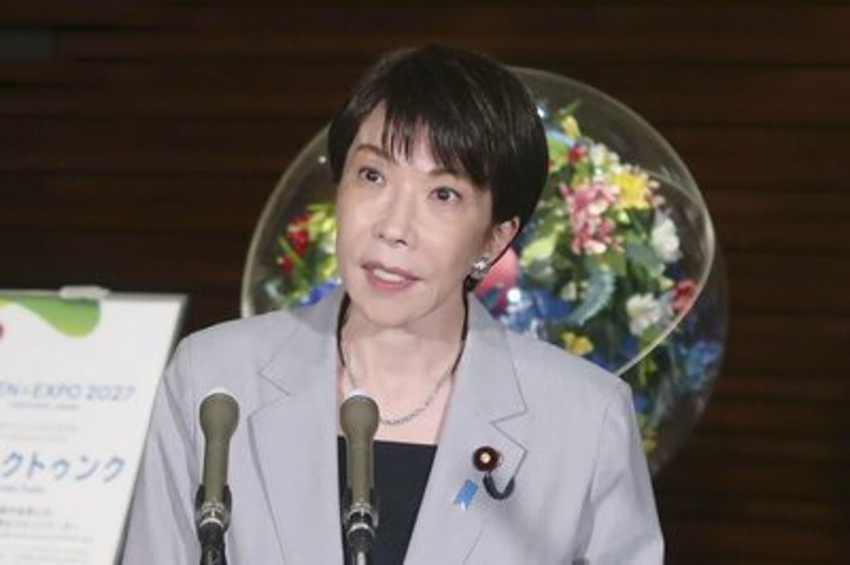 Japan PM Urges Free Passage Through Hormuz in Iran President Phone Talks