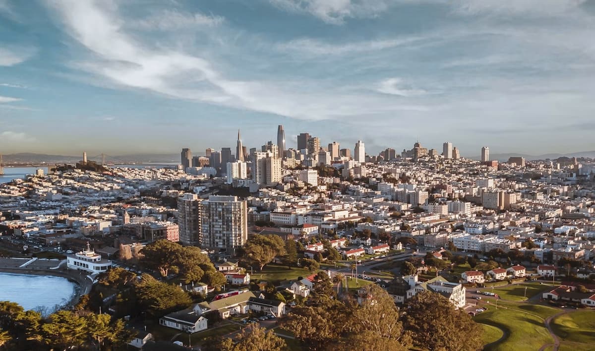 Beacon.li Launches AI Platform for Enterprise Software Implementation