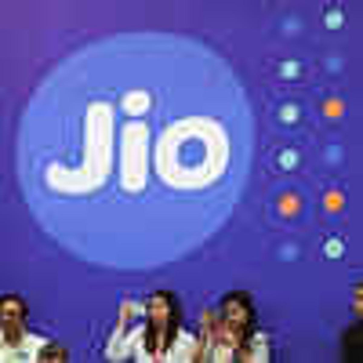 Jio Eyes to Be Regulatory-Compliant for ‘Premium’ 5G Services: Anshuman Thakur