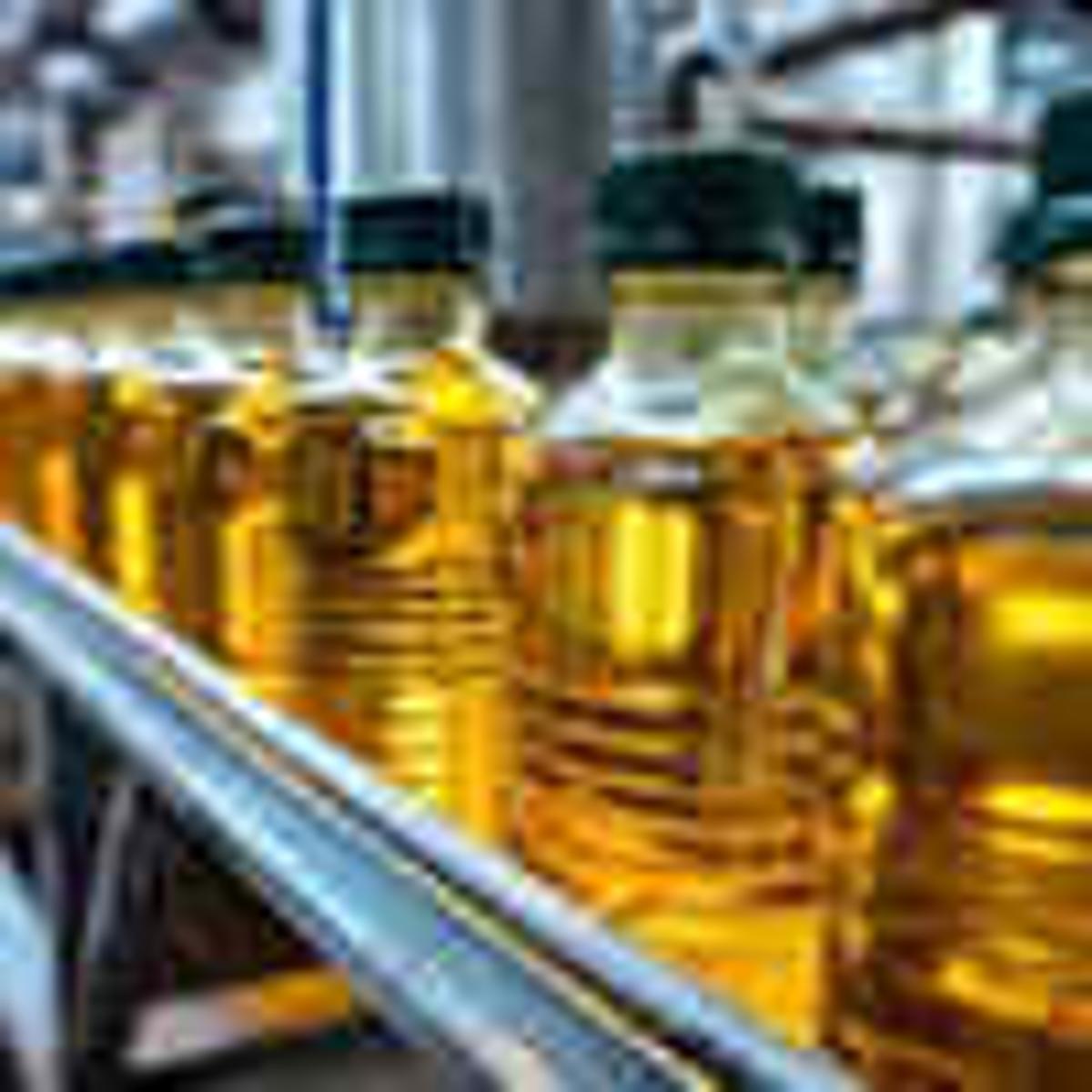 Indian Edible Oil Buyers Move to Secure Prompt Shipments as Prices Surge