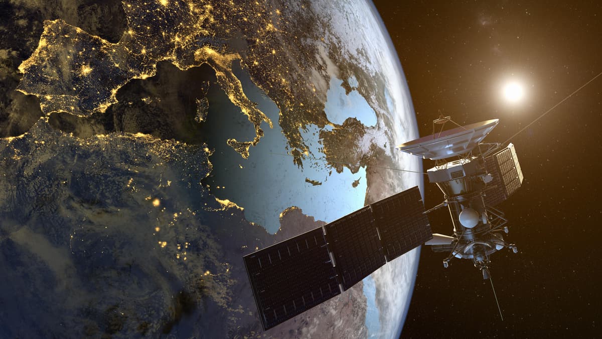 AT&T, T-Mobile and Verizon Form D2D JV for Rural Coverage