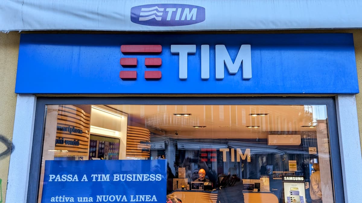 Poste Italiane Aims to Close TIM Takeover in Q3