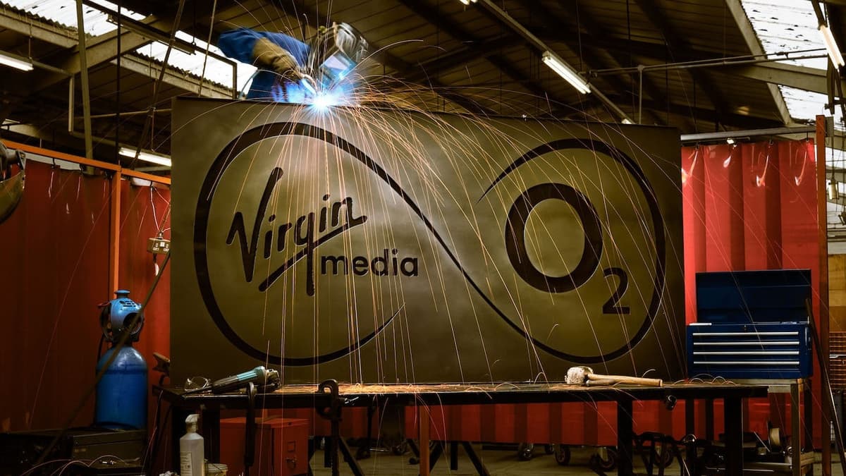 O2 Plugs in Surrey to 5G+