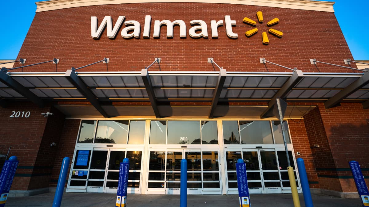 Walmart Steps in for McDonald’s, Dunkin’ Deliveries