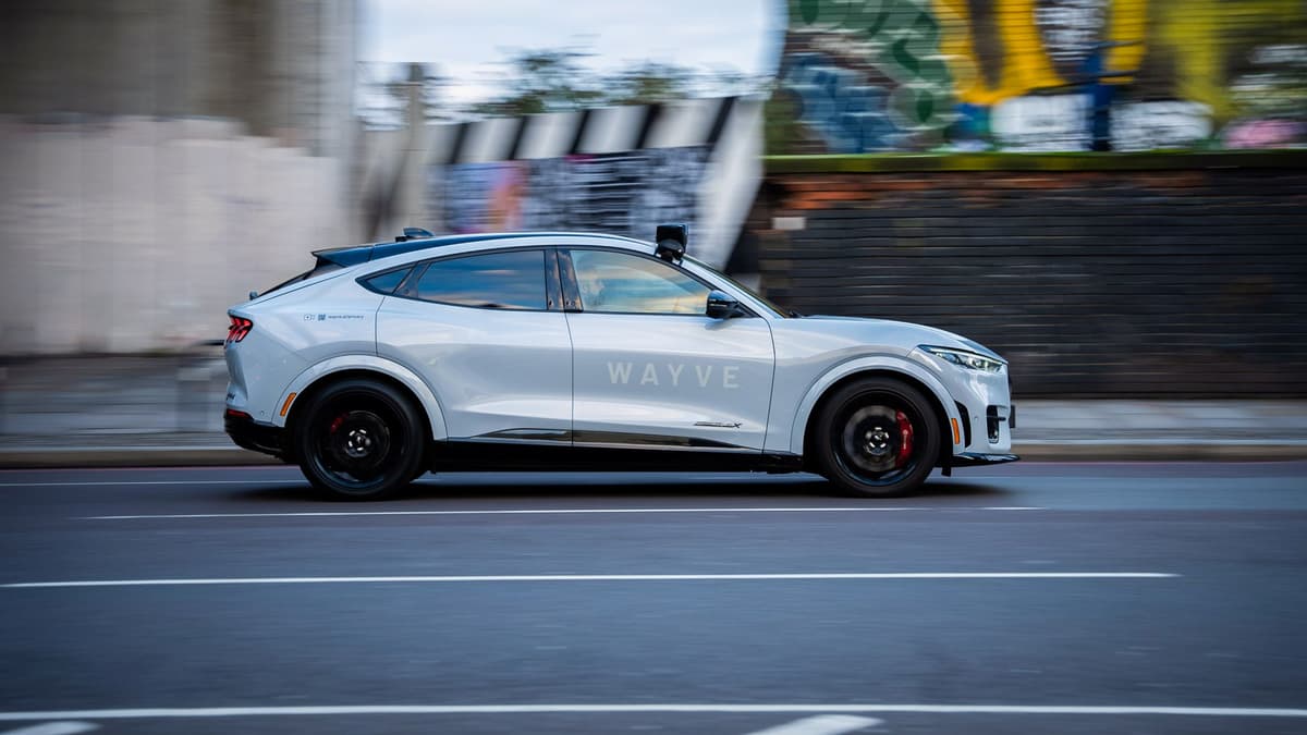 Uber and Wayve to Launch London’s First AI Robotaxis