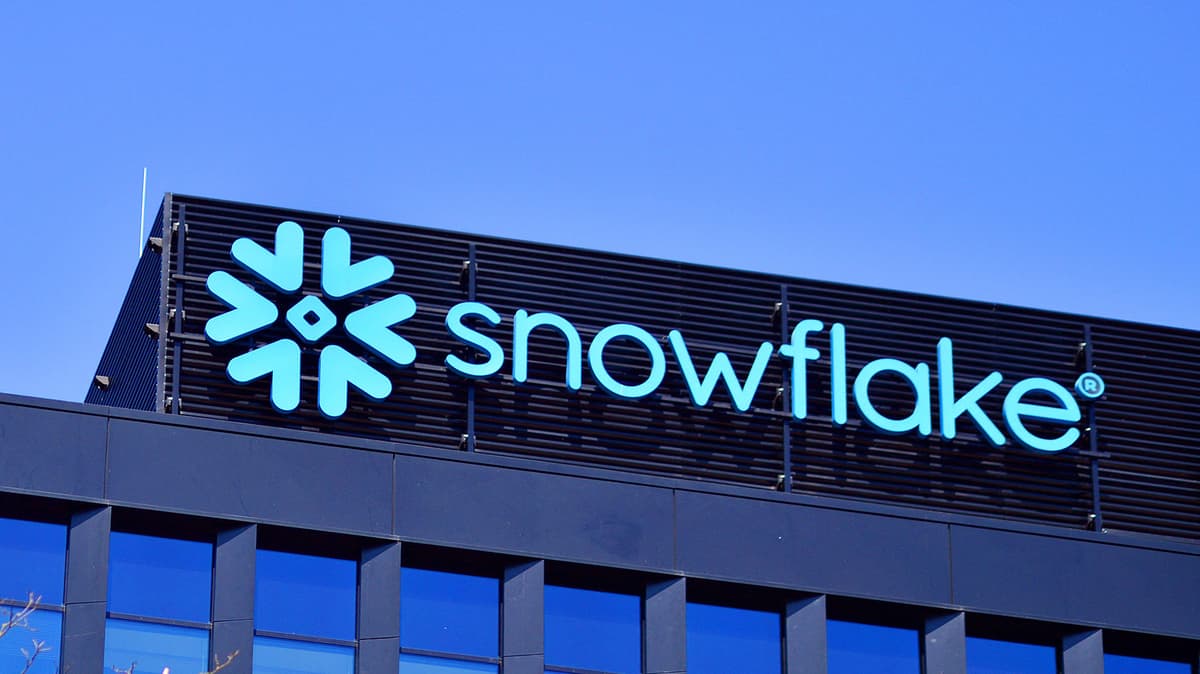 Snowflake’s $6B AWS Bet Signals New Era of Enterprise AI Infrastructure