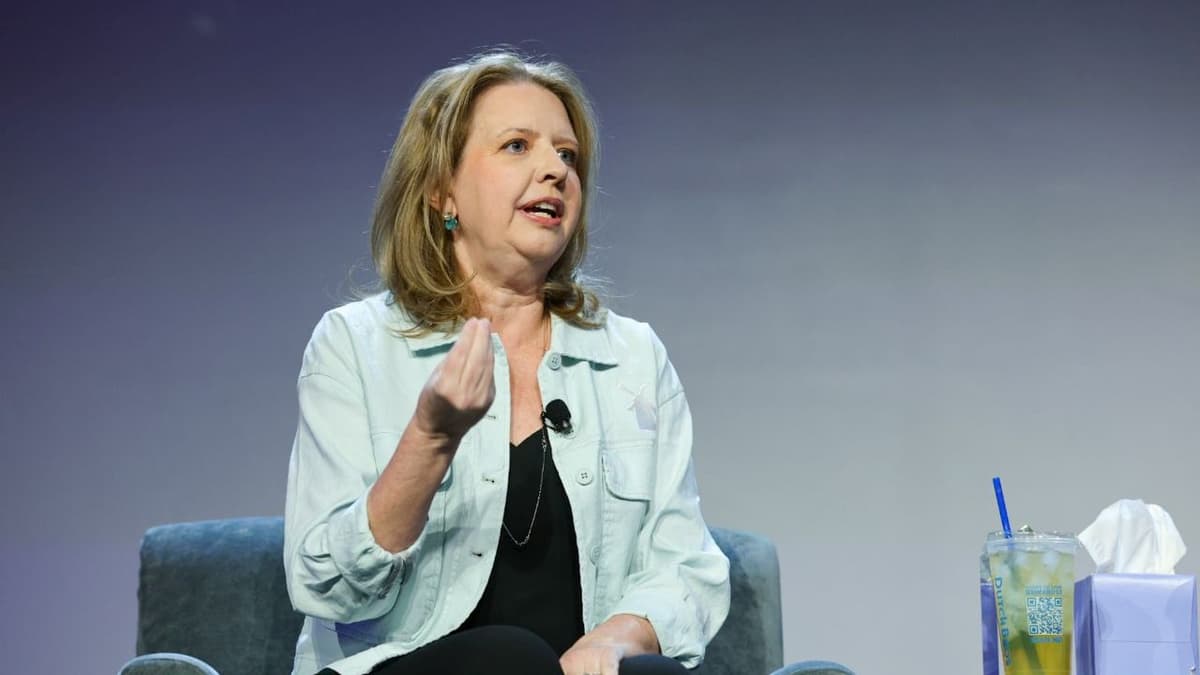 How Christine Barone Creates ‘Magic’ at Dutch Bros