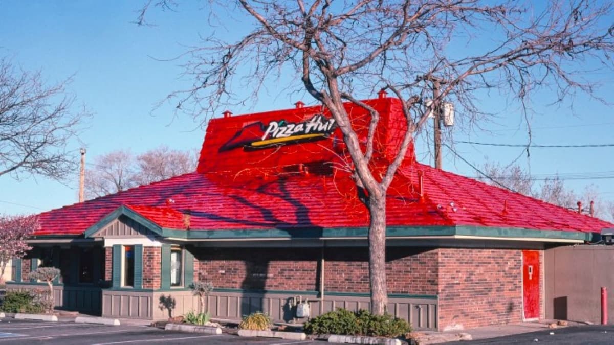 Taco Bell, Pizza Hut, Red Robin