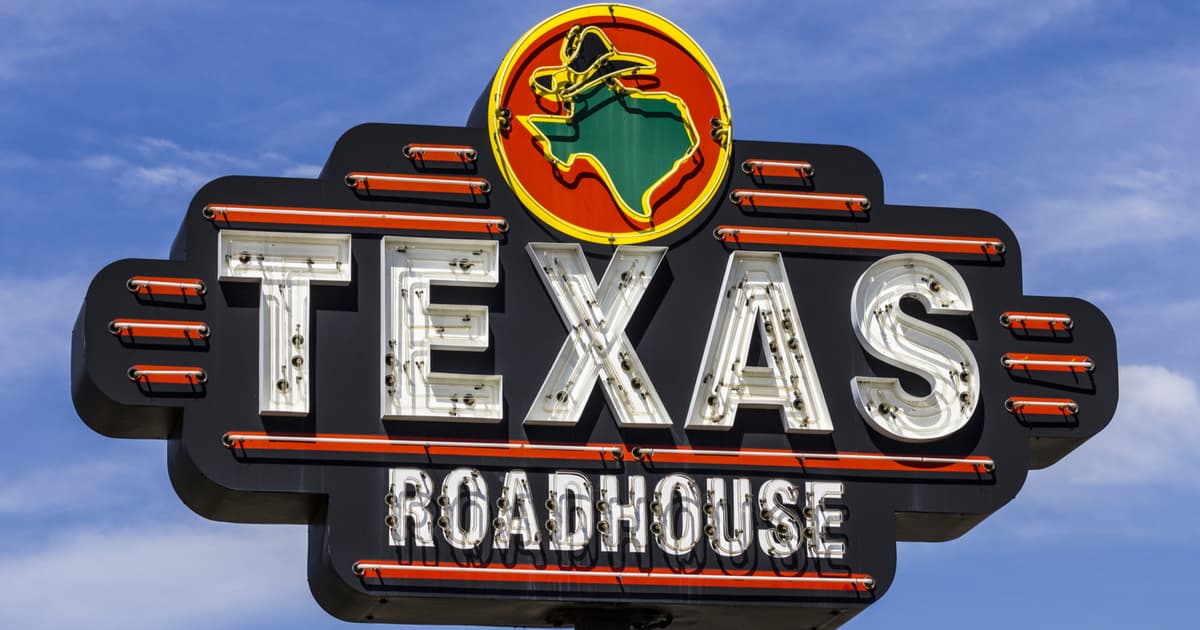 Texas Roadhouse Sprints to Best Same-Store Sales Since ’24