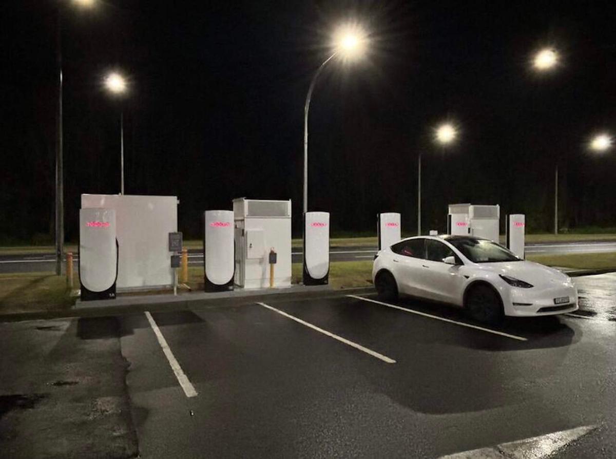 EV Drivers Take a Bow: Emissions Are Falling and the Government Says You’re Largely Responsible