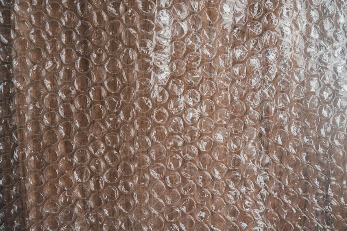 How Do Art Collectors Handle Long-Distance Moves in 2026?