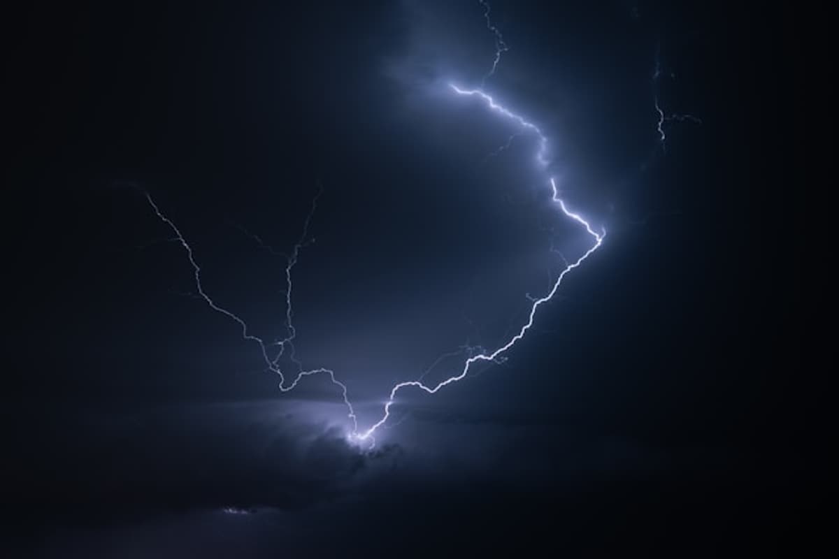 AI Underwriter FutureProof Enters E&S Lines Market