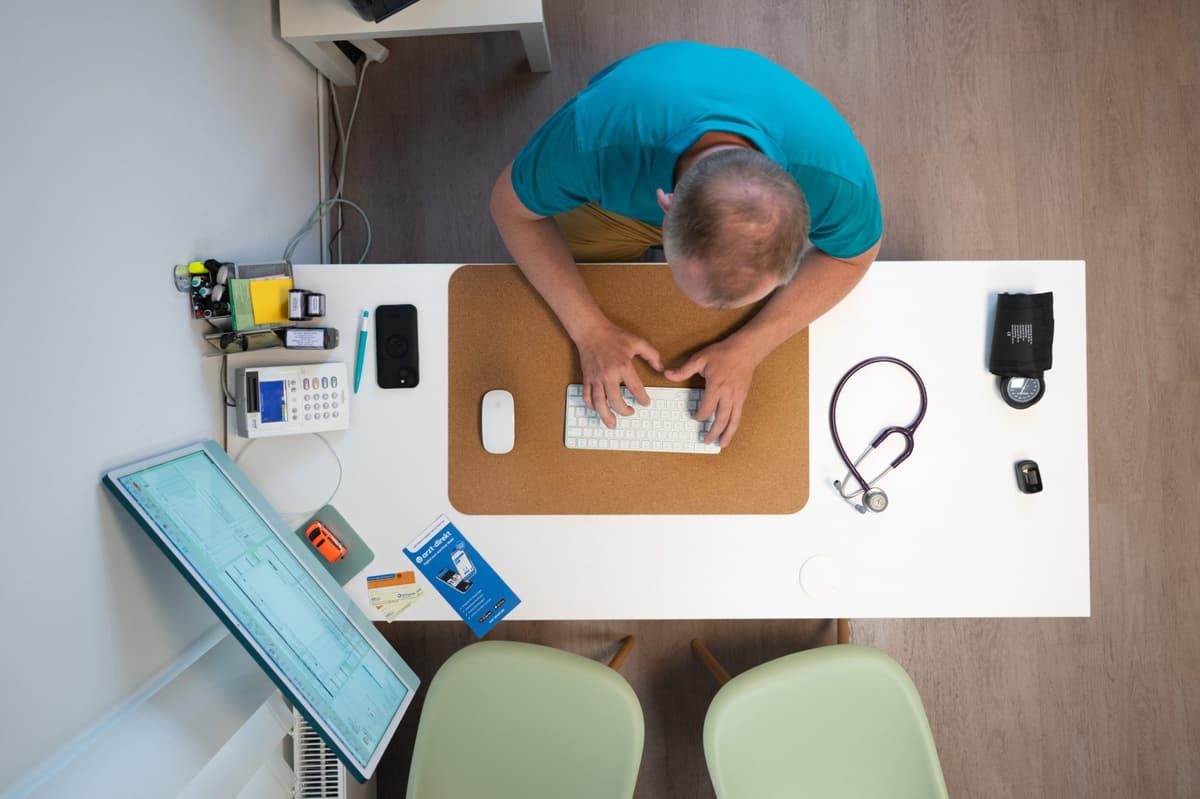 A Harvard Study Just Found AI Can Now Out-Diagnose Physicians in the ER: ‘We’re Already at the Ceiling’