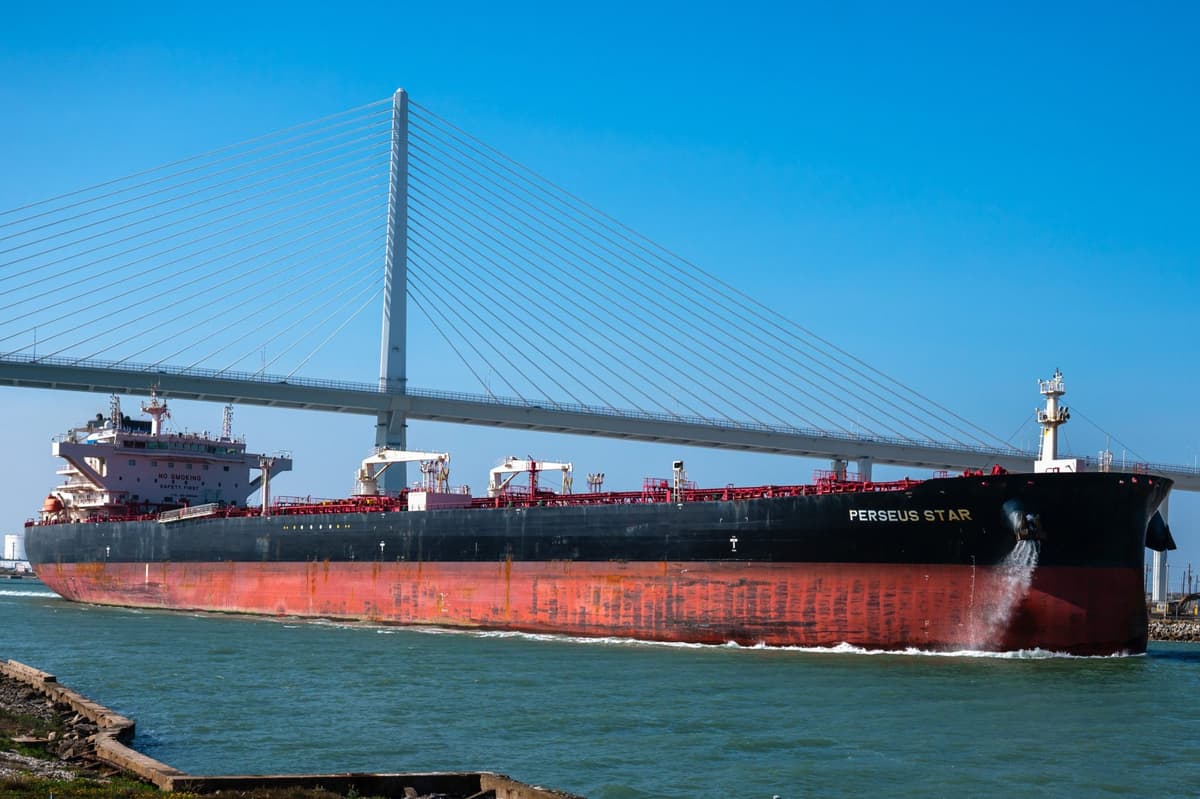 Sentinel Midstream Secures $2.1B Government Funding for Texas GulfLink Deepwater Oil Terminal