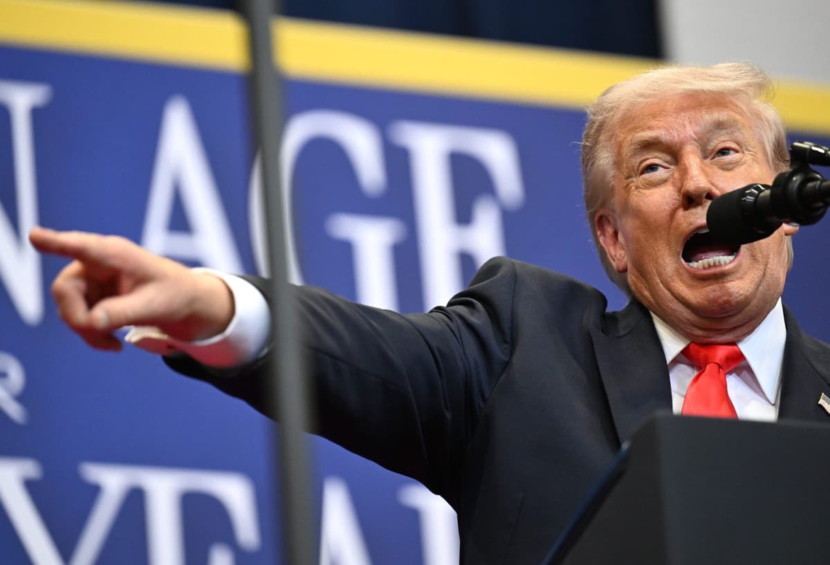 White House Estimates Trump’s Big Pharma Dealmaking Will Save Americans $529 Billion over the Next 10 Years