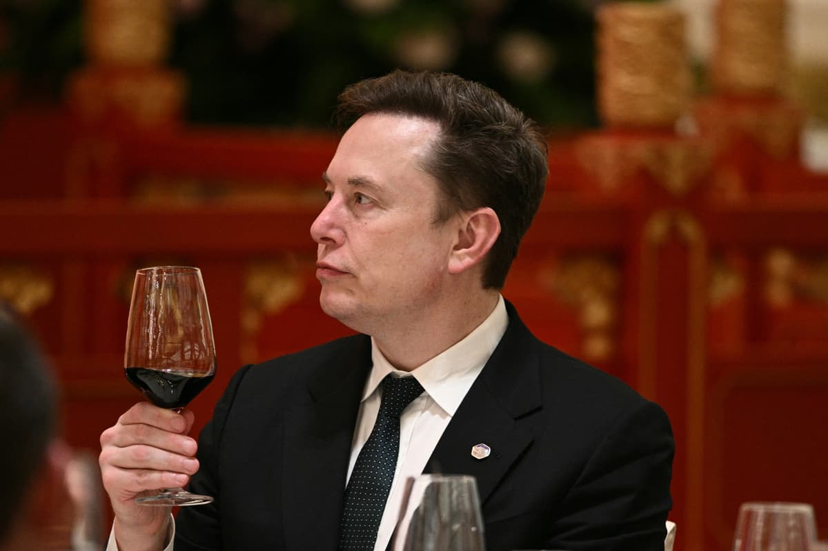 ‘It’s crazy’: SpaceX could set records as the least shareholder-friendly public company of all time