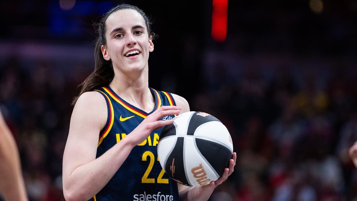 Fever GM: Team Must Think ‘Long Term’ With Clark Payday Incoming