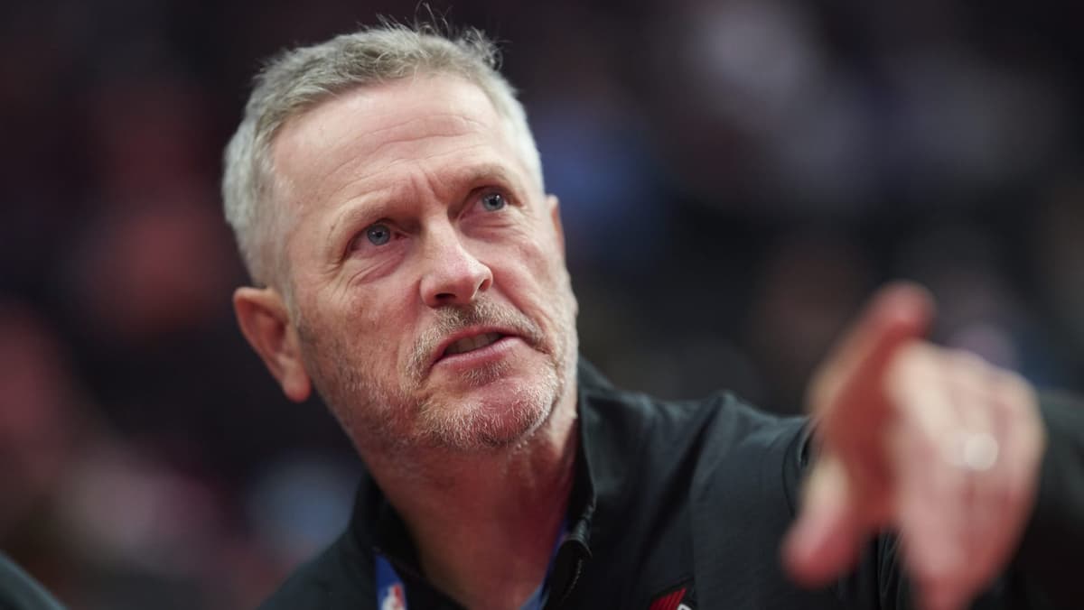New Blazers Owner Tom Dundon Is Aggressively Cutting Costs