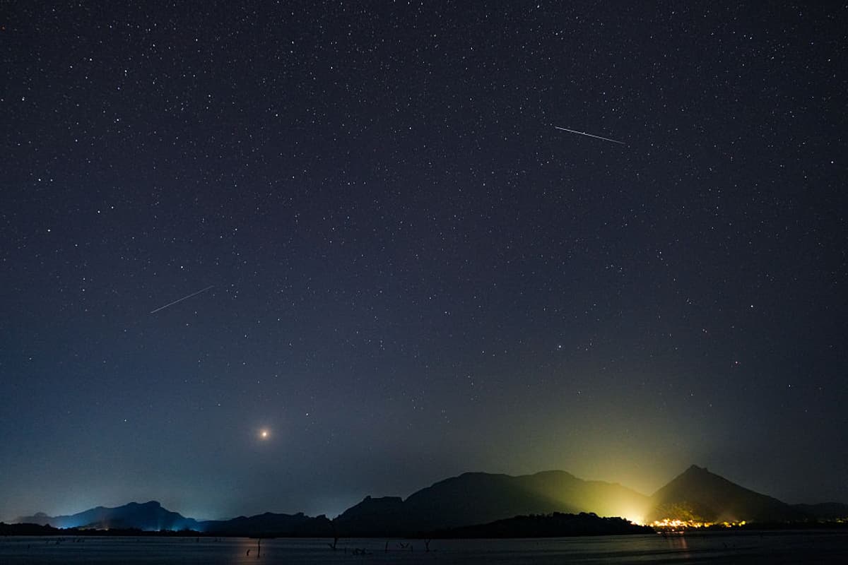 Here’s How to Best Watch the Eta Aquarid Meteor Shower
