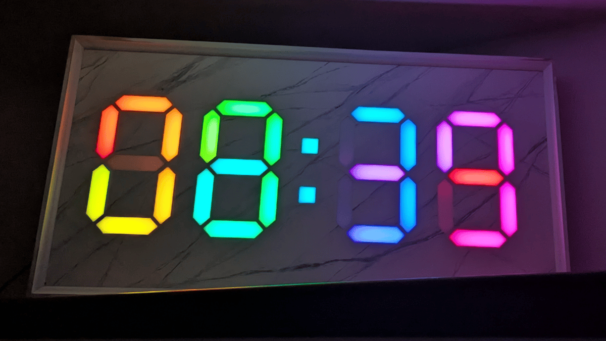 This LED Strip Clock Aims to Make Your Next One Easier, Too