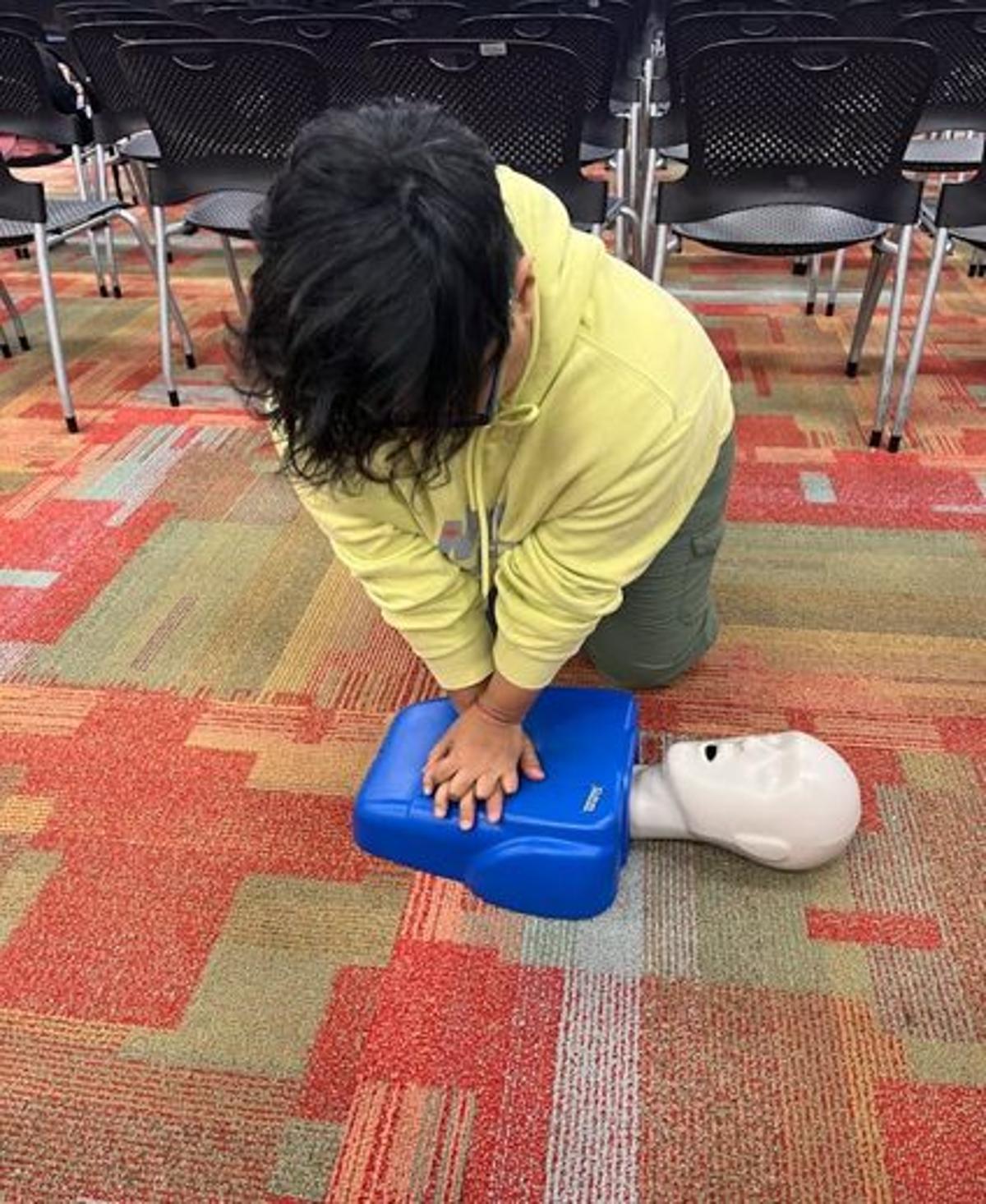 Why Non-Clinical Healthcare Staff Are Increasingly Required to Learn CPR
