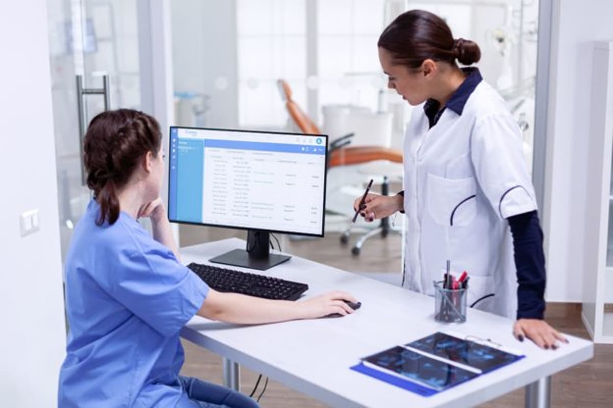 Voice-First Clinical Notes In Healthcare: Benefits And Use Cases