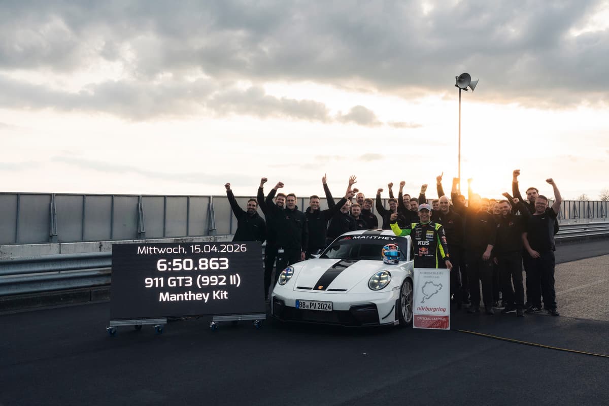 Watch the Porsche 911 GT3 Manthey Lap the 'Ring in Just 6:50.863