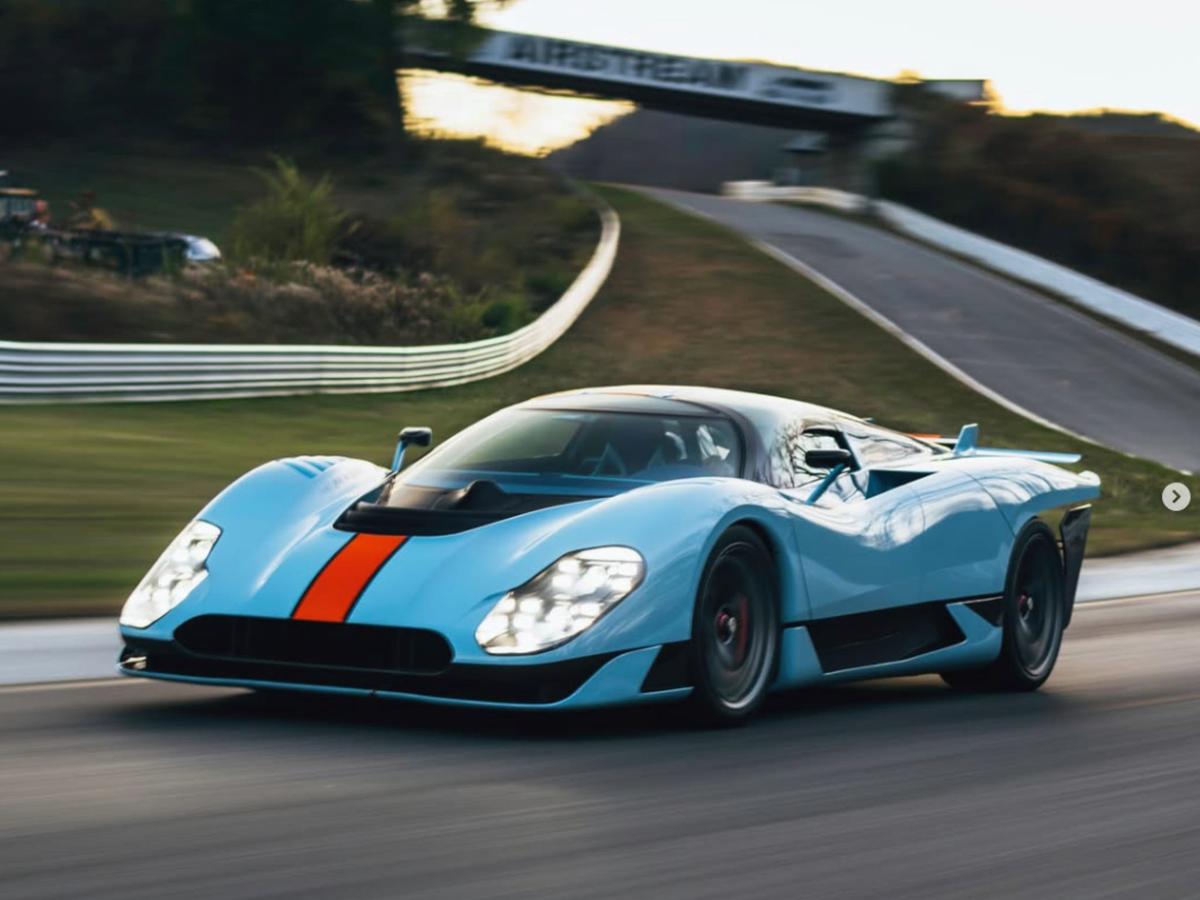 This Insanely Gorgeous Porsche 917-Like Hypercar Is Based On a Carrera GT