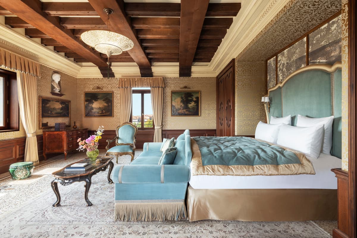 A Fabulous New Airelles Has Just Opened in Venice