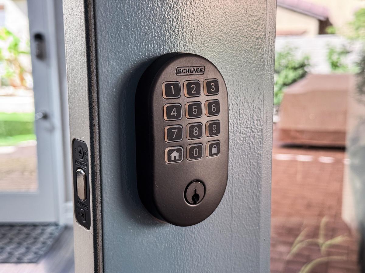 Schlage Arrive Review: This Electronic Deadbolt Is One of the Simplest Smart Devices I’ve Ever Used