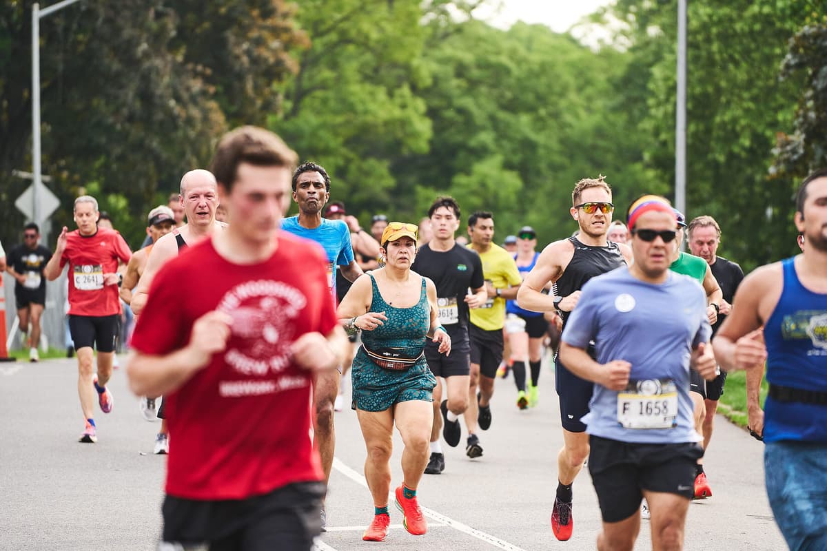 Every Runner Hits a Breaking Point in a Race. This Is the Mental Skill You Need to Get Through It.