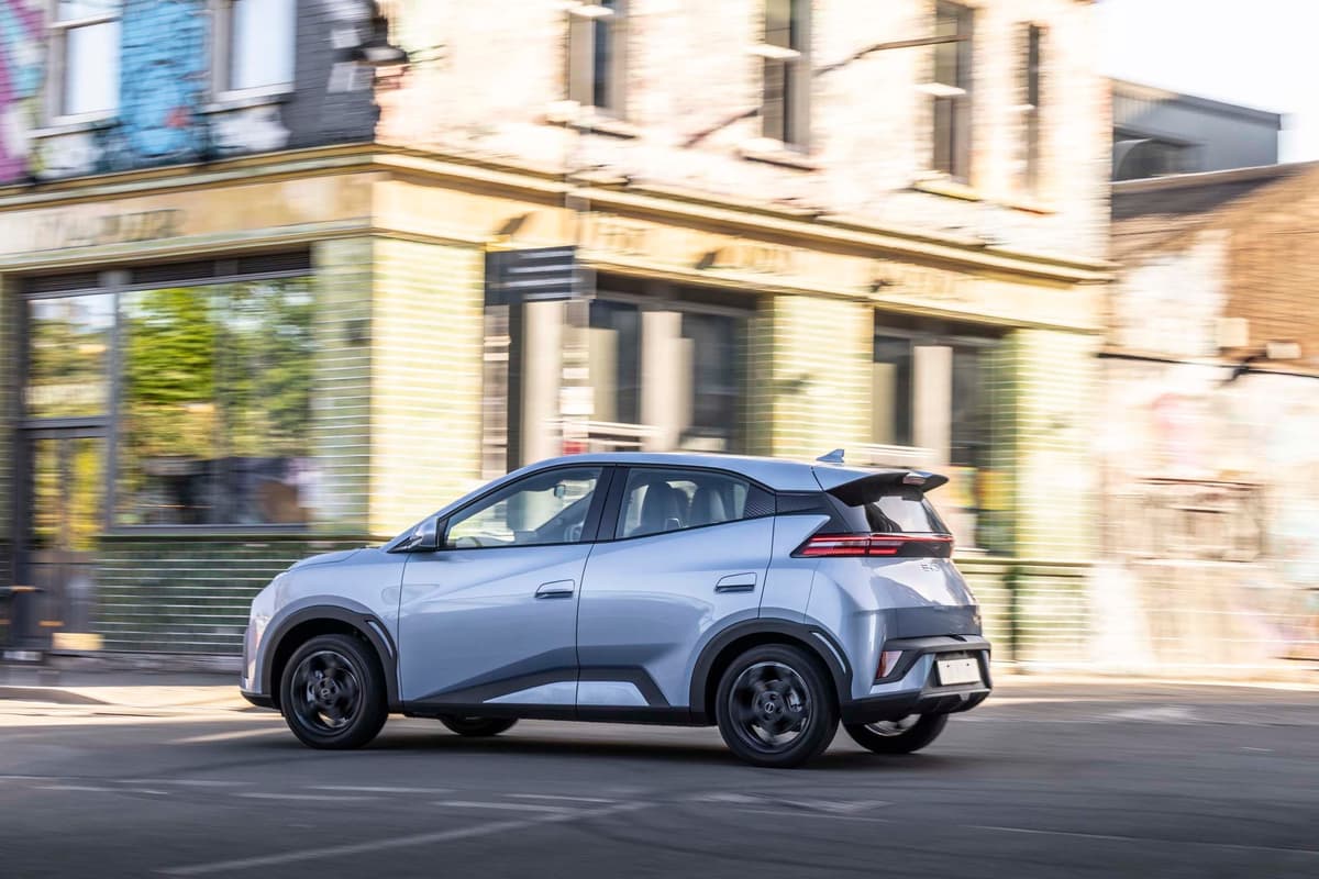 BYD Dolphin Surf Driven: The Cheap Chinese EV Makes a Splash in Europe