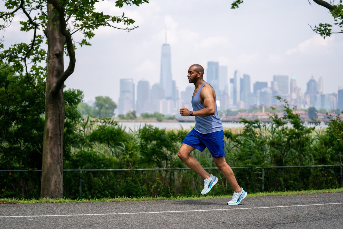 7 Training Hacks to Fight Fatigue and Hold Your Pace