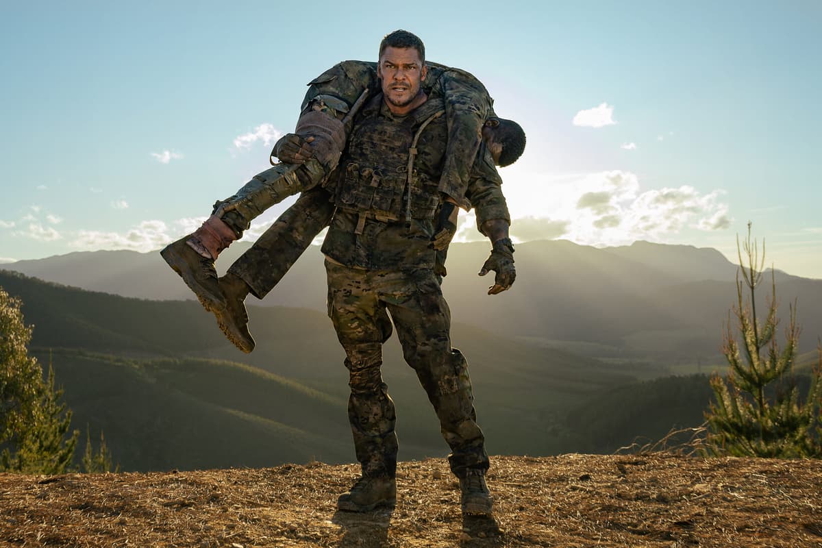 Alan Ritchson's "Breathless" Action Sci-Fi Is Reportedly Getting a Netflix Sequel