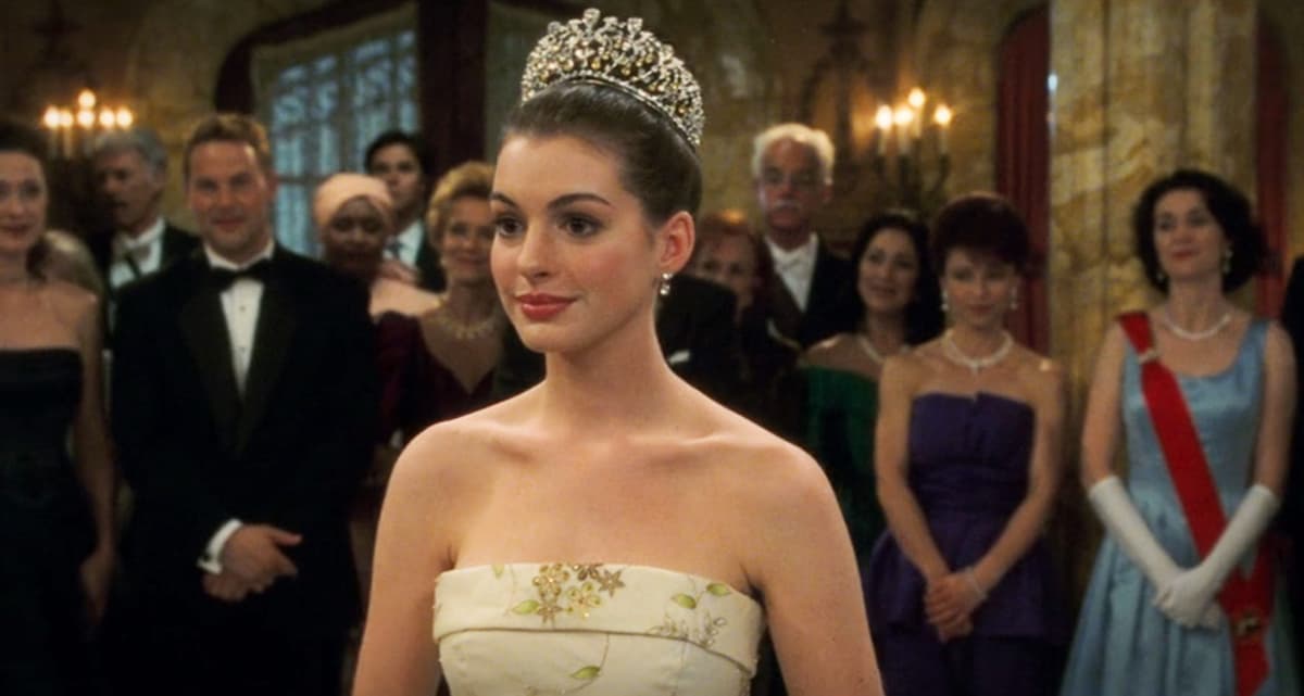 Princess Diaries 3 Gets Disappointing Update as Anne Hathaway Explains Long Delay