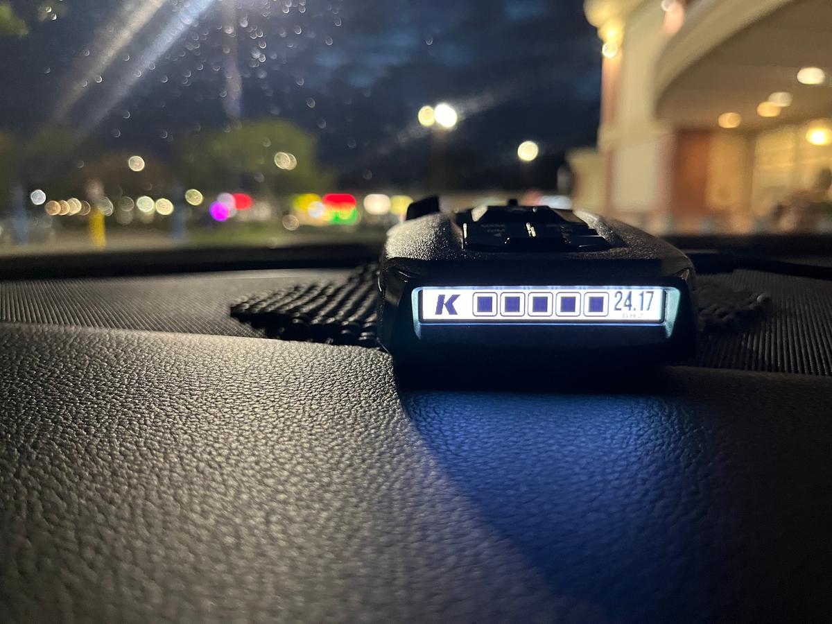 Cobra's New Sub-$200 Radar Detector Is a Pleasant Surprise