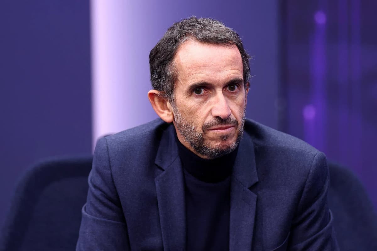 Carrefour to Sell Romanian Unit to Paval Holding for €823M