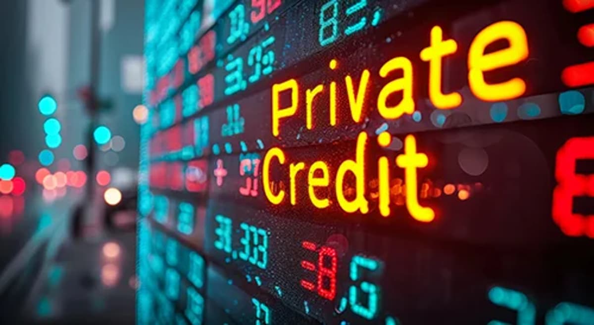 Volatility Laundering in Private Credit