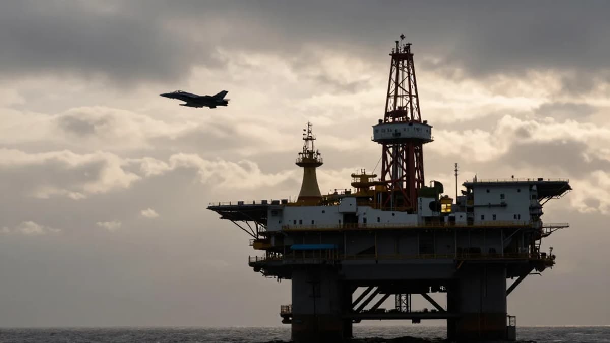 US Lifts Sanctions, Fueling Putin's War and Iran Intel