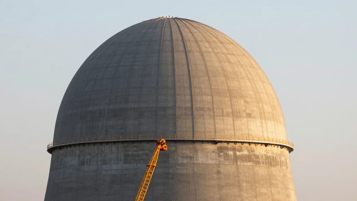 British Nuclear Power Plant Hinkley Point C Faces Further Delays and Rising Costs - Nuclear Power Costs at Least 15...