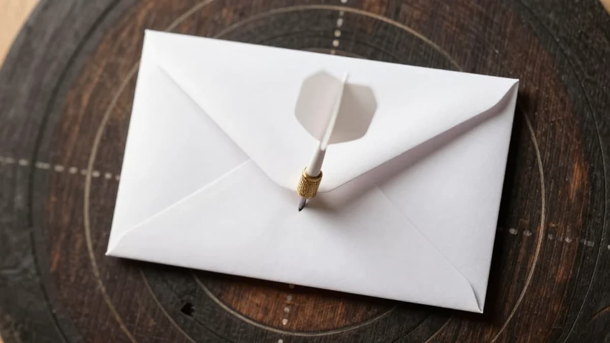 Targeted Cold Emails Tap Existing Mindset, Feel Warm