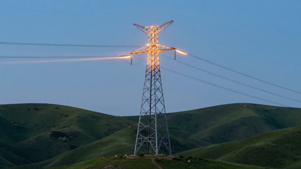 Transgrid Seeks $1.1 Billion in Extra Transmission Costs for Interstate Interconnector