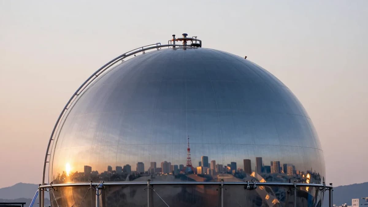 2022 Traders Rediscovered JKM‑Equity Link Amid Gas Surge