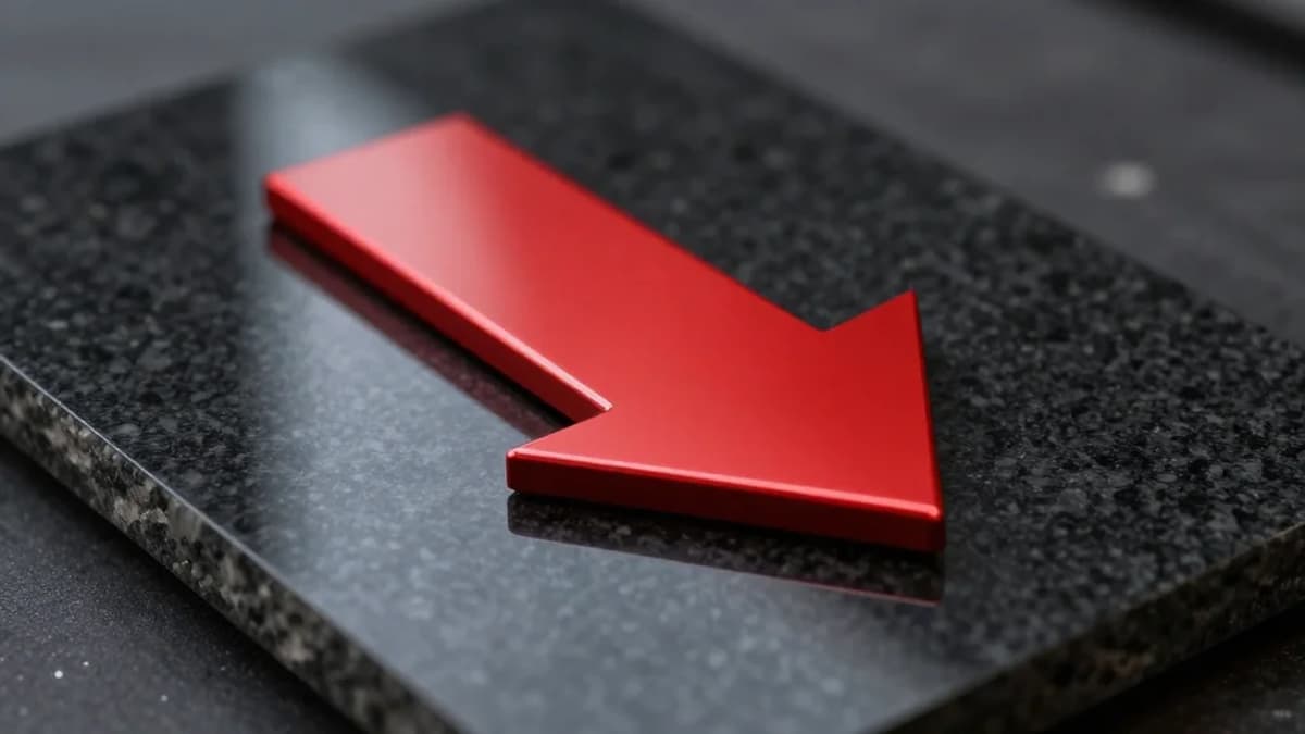 Doubling Down: Shorting QQQ to Complement SPY Bet