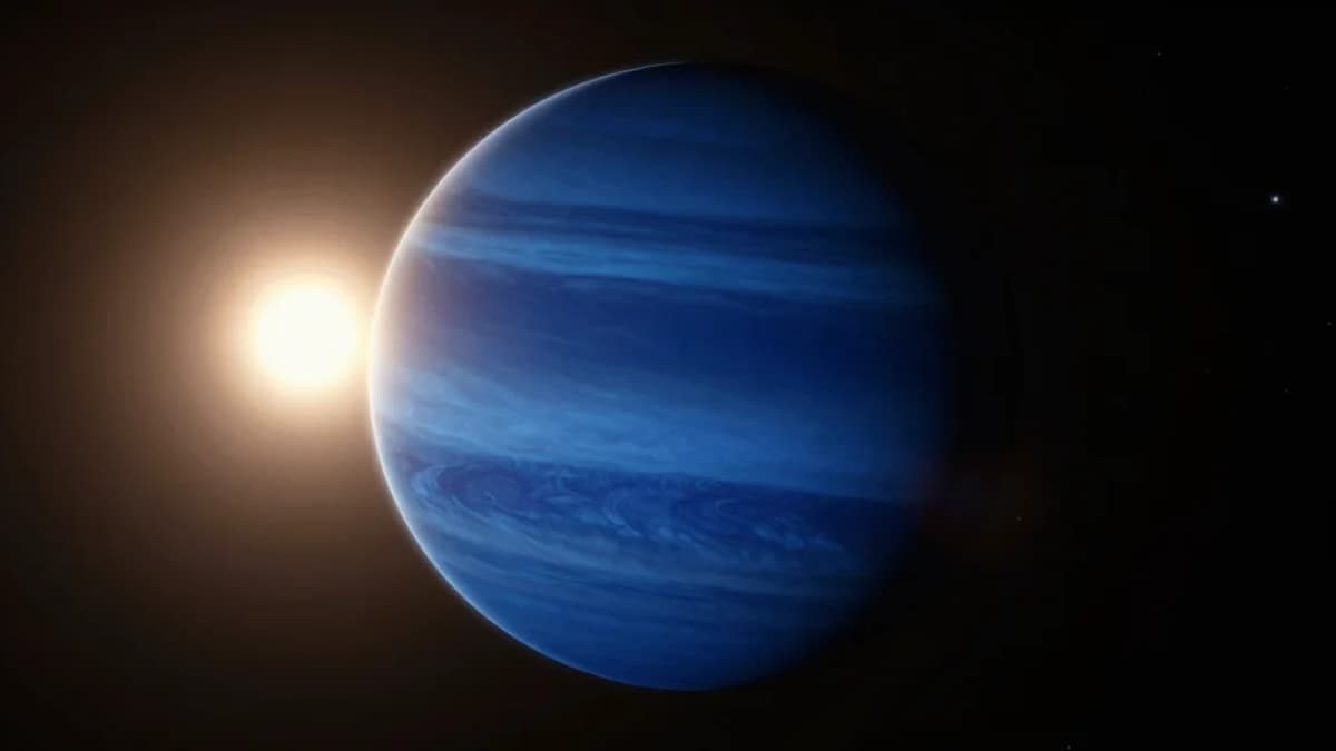 Astronomers Discover Dense Super-Neptune Exoplanet Orbiting a Sun-Like Star