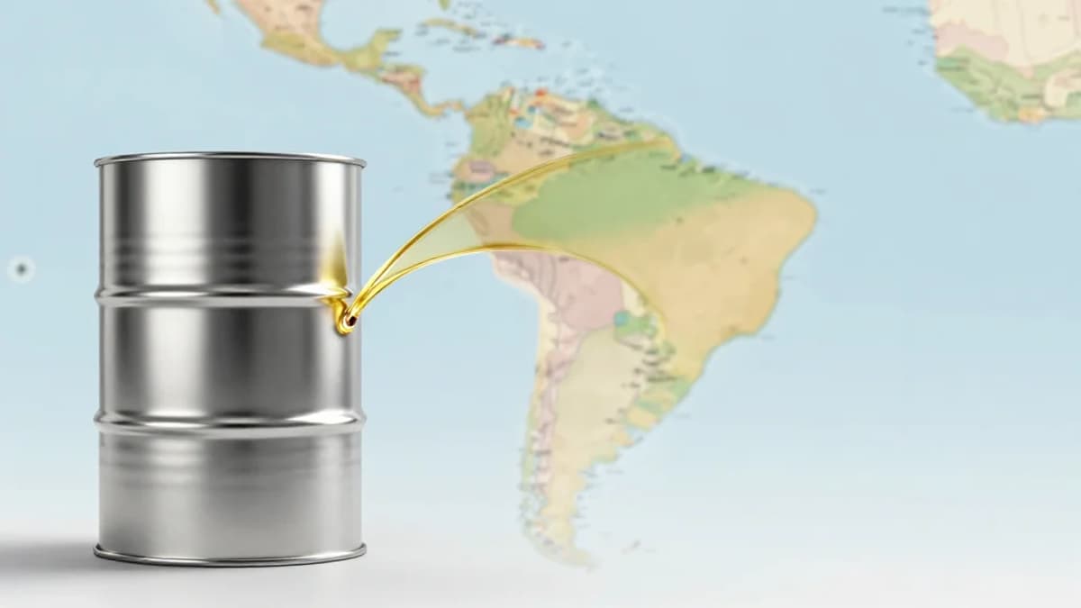 Oil Breaches $100 a Barrel, Sending Latin American Currencies Tumbling
