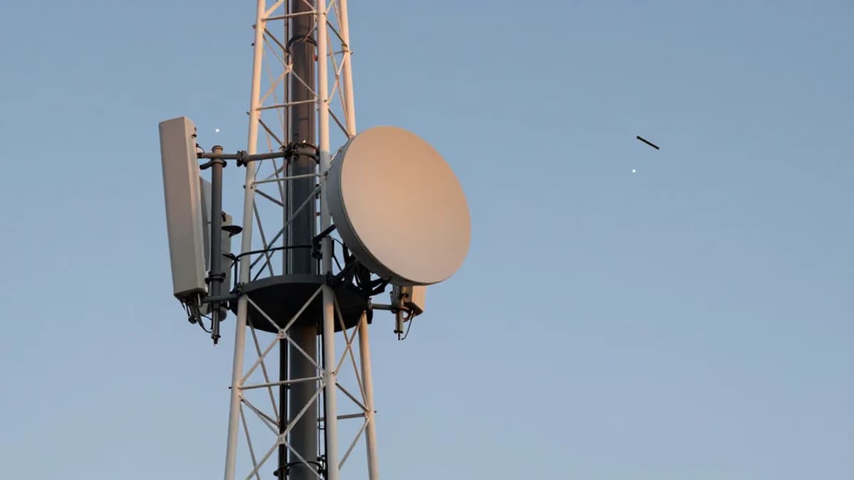 LEO Constellations to Replace Aging Peripheral Tower Sites