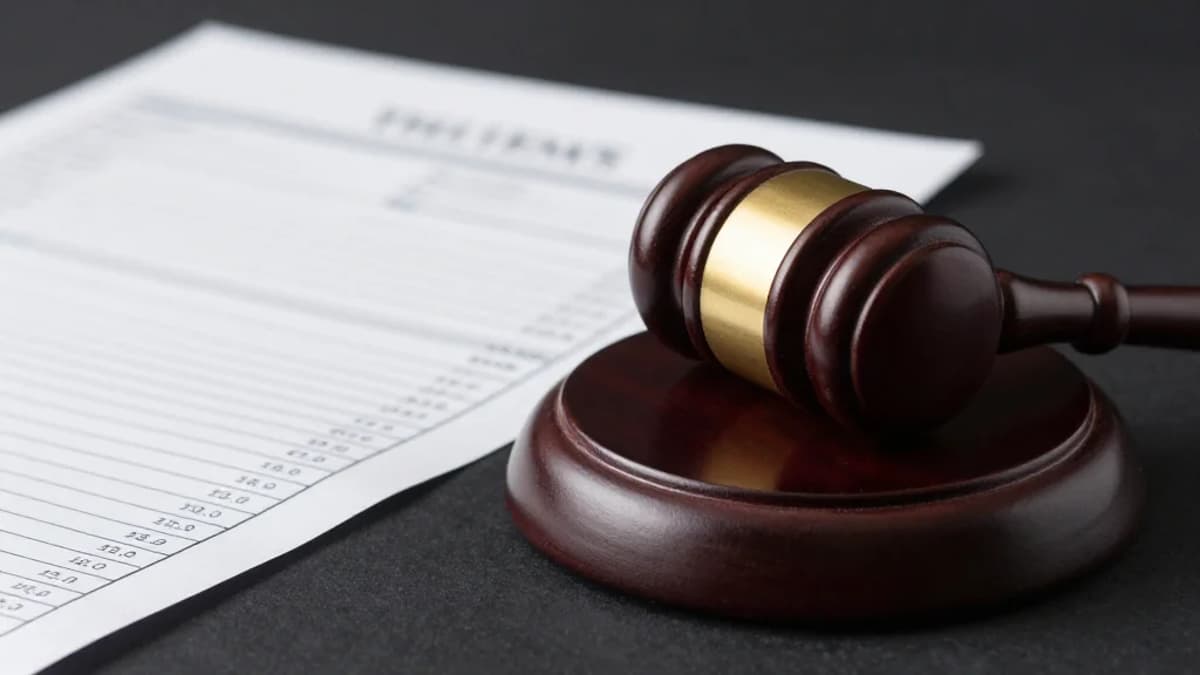 False Timesheet Explanation "Wholly Unconvincing", Dismissal Fair